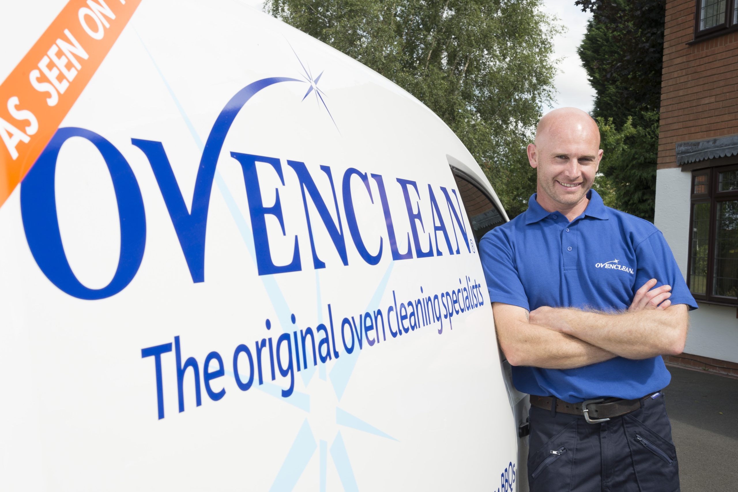 ovenclean man with van